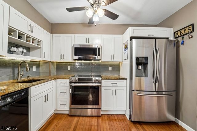 300 Park St 1F, Hackensack City, NJ 07601