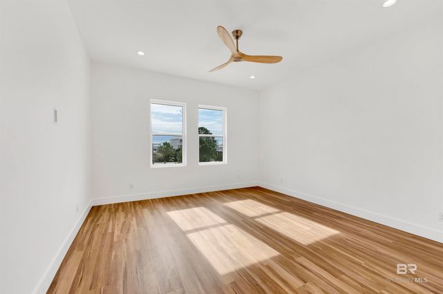 1448 W Lagoon Avenue, Gulf Shores, AL 36542