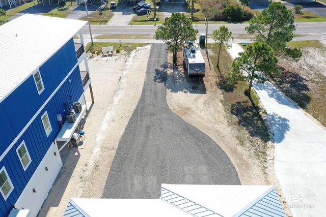 1448 W Lagoon Avenue, Gulf Shores, AL 36542