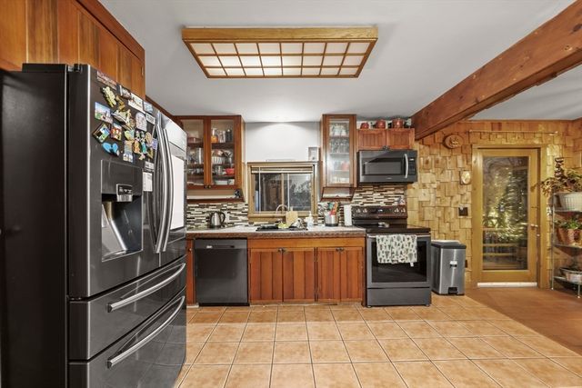 74 Norman Ave., Pittsfield, MA 01201