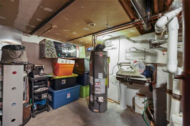 74 Norman Ave., Pittsfield, MA 01201