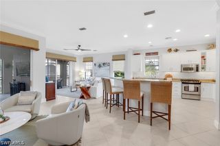 9097 Cherry Oaks TRL 202, Naples, FL 34114