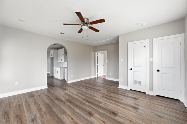 5715 Enid Street, Houston, TX 77009