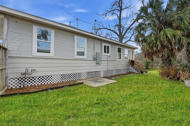 5715 Enid Street, Houston, TX 77009