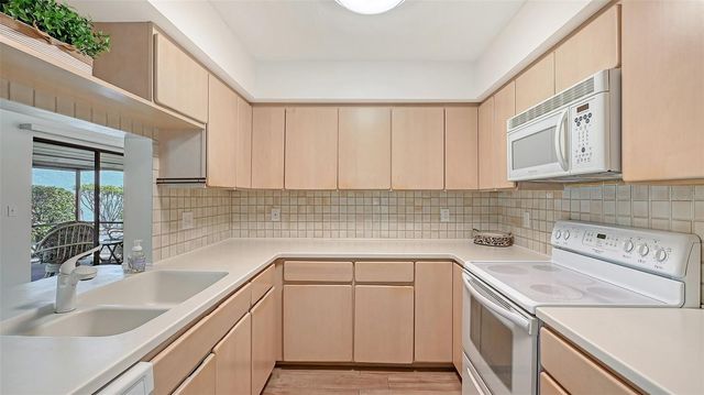 4391 WOODMANS CHART 155, Sarasota, FL 34235