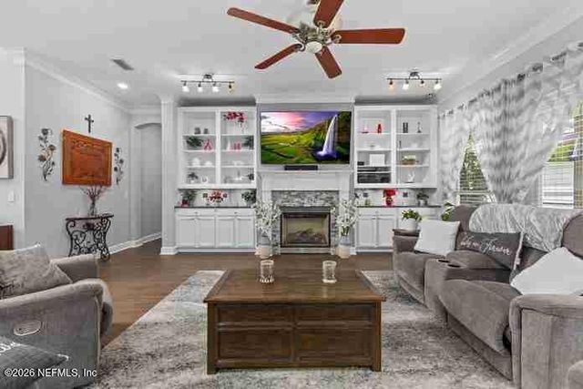 1642 CROOKED OAK Drive, Orange Park, FL 32065