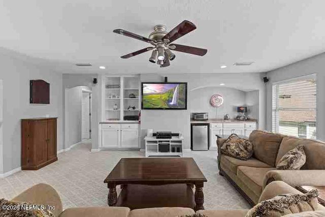 1642 CROOKED OAK Drive, Orange Park, FL 32065