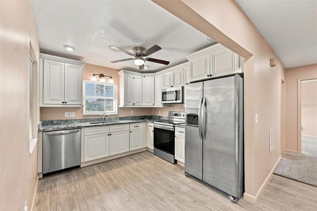 1601 NEW BEDFORD DRIVE, Sun City Center, FL 33573