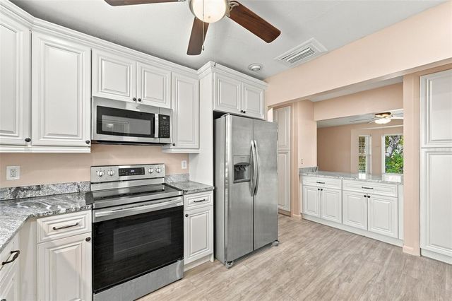 1601 NEW BEDFORD DRIVE, Sun City Center, FL 33573