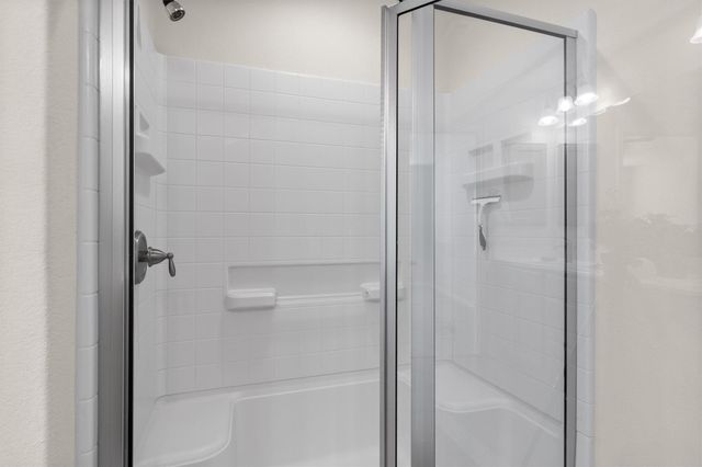 307 Kickapoo Creek LN, Georgetown, TX 78633