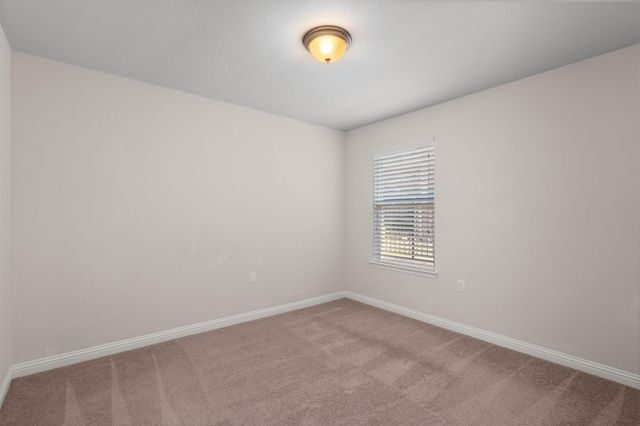 307 Kickapoo Creek LN, Georgetown, TX 78633