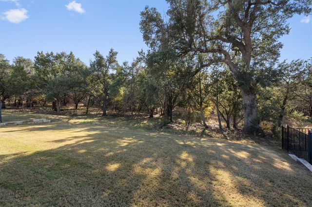 307 Kickapoo Creek LN, Georgetown, TX 78633