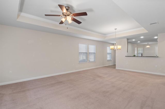 307 Kickapoo Creek LN, Georgetown, TX 78633