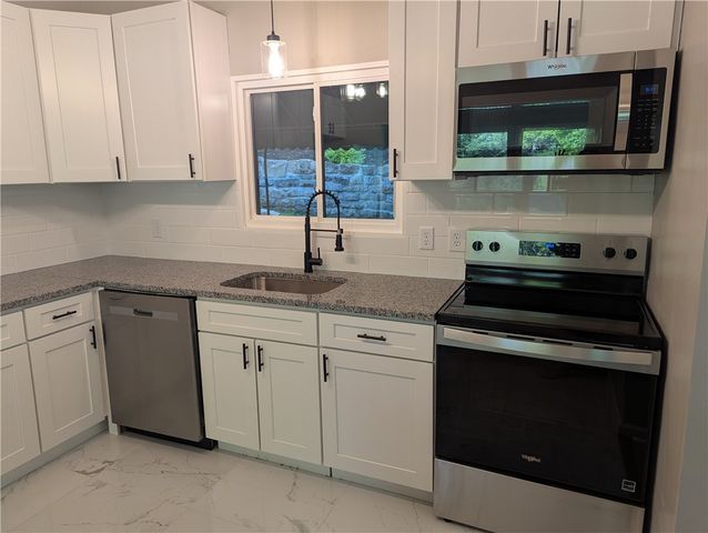2317 Marbury Rd, Churchill Boro, PA 15221