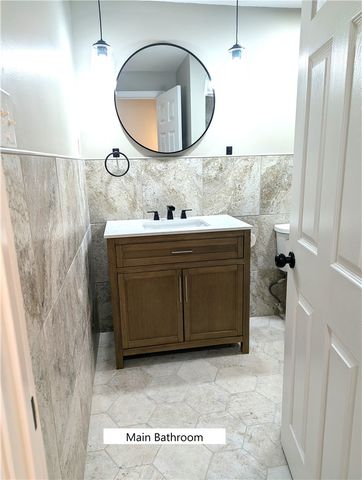 2317 Marbury Rd, Churchill Boro, PA 15221
