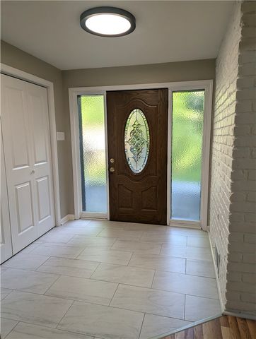 2317 Marbury Rd, Churchill Boro, PA 15221