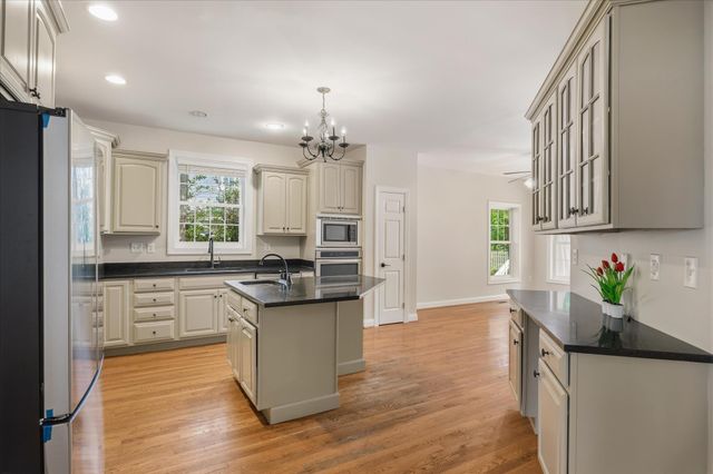 262 CAPOTE CT E, Severna Park, MD 21146