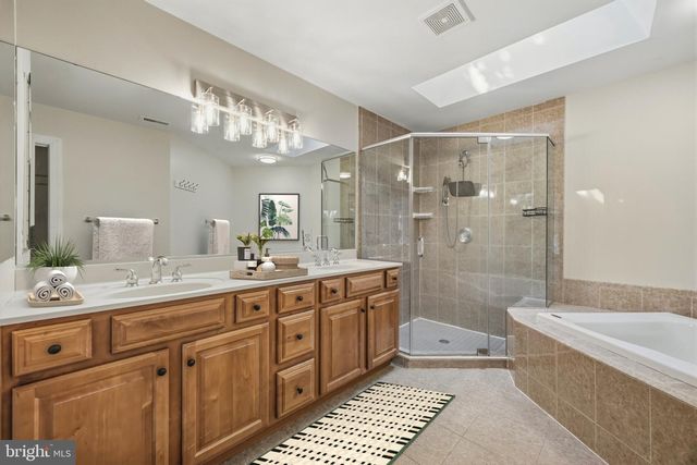 262 CAPOTE CT E, Severna Park, MD 21146