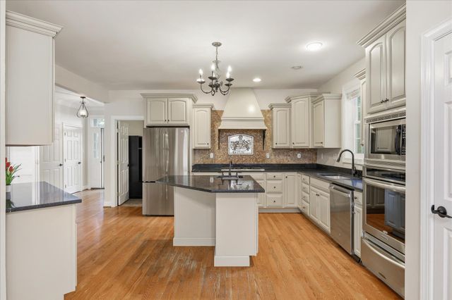 262 CAPOTE CT E, Severna Park, MD 21146