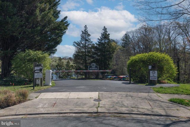 262 CAPOTE CT E, Severna Park, MD 21146