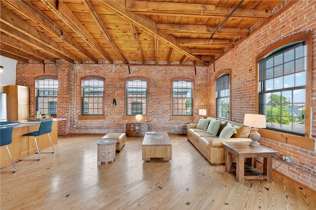 407 Pine Street 401, Providence, RI 02903