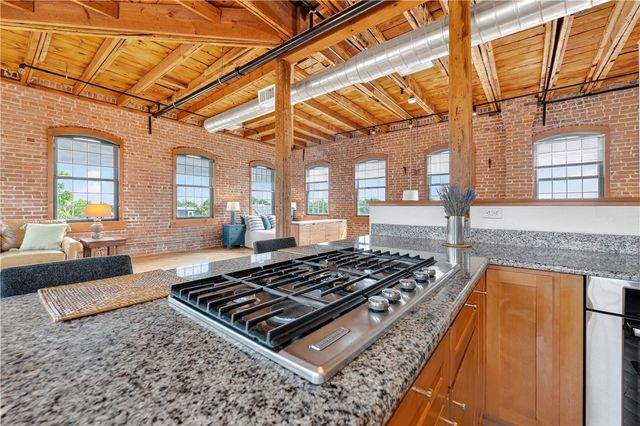 407 Pine Street 401, Providence, RI 02903