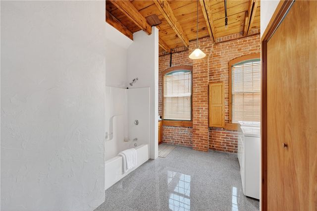 407 Pine Street 401, Providence, RI 02903