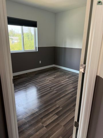 1265 HEARTS COURT, North Pole, AK 99705