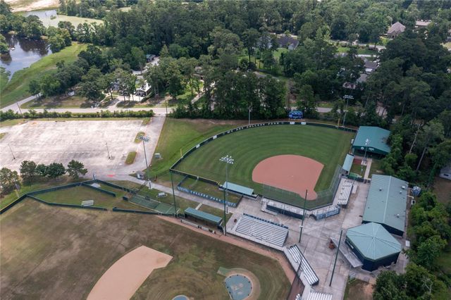 0 E Loop Road, Conroe, TX 77384