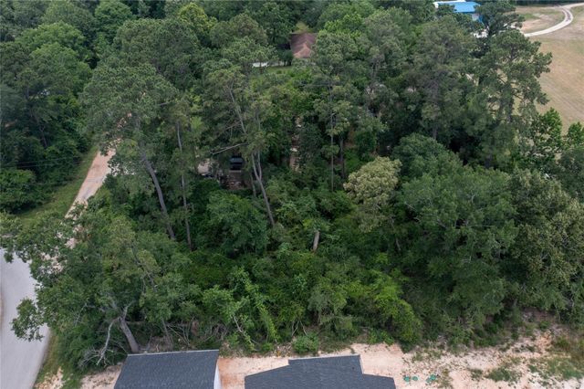 0 E Loop Road, Conroe, TX 77384