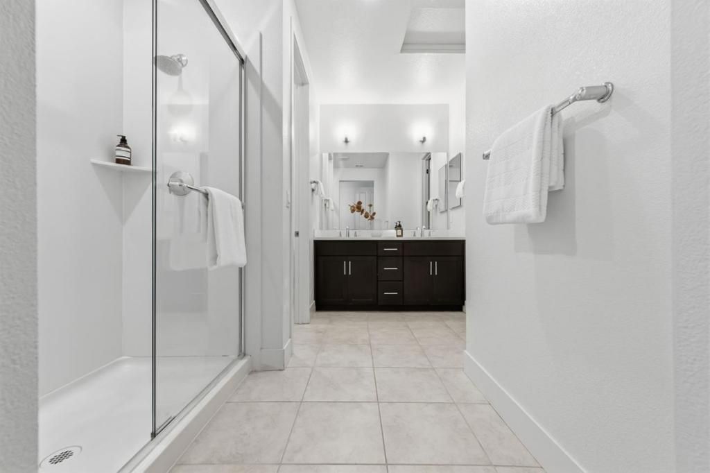 Image 14 of property listing at 692 Amalfi Loop, Milpitas, CA 95035