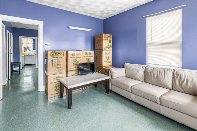 21 Berkley Street, Providence, RI 02908