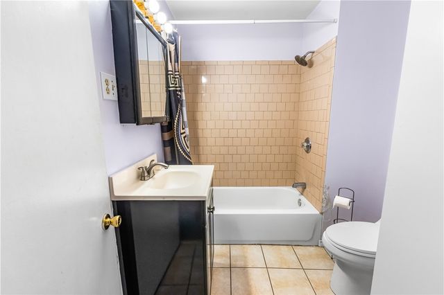 21 Berkley Street, Providence, RI 02908