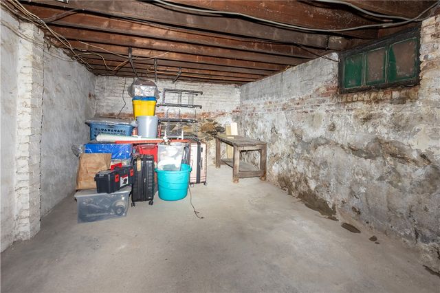 21 Berkley Street, Providence, RI 02908