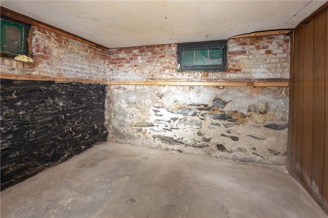 21 Berkley Street, Providence, RI 02908