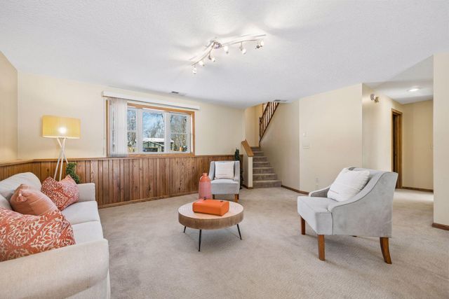 16665 59th Street NE, Rogers, MN 55330