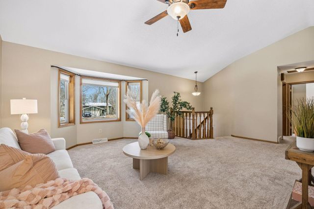 16665 59th Street NE, Rogers, MN 55330