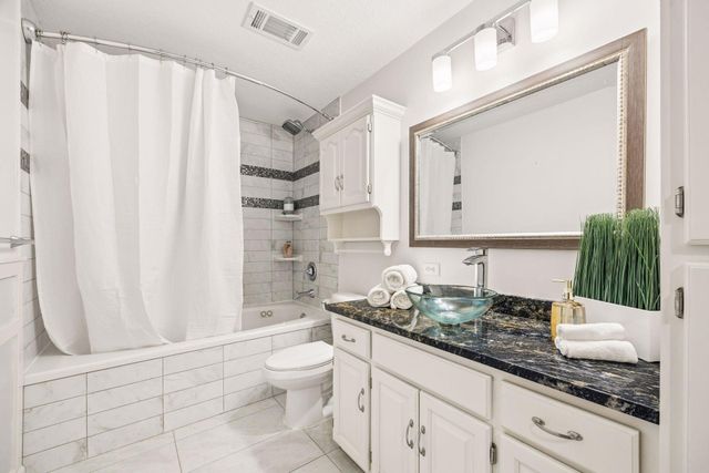 16665 59th Street NE, Rogers, MN 55330