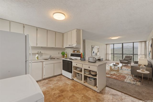 95-269 Waikalani Drive C1104, Mililani, HI 96789