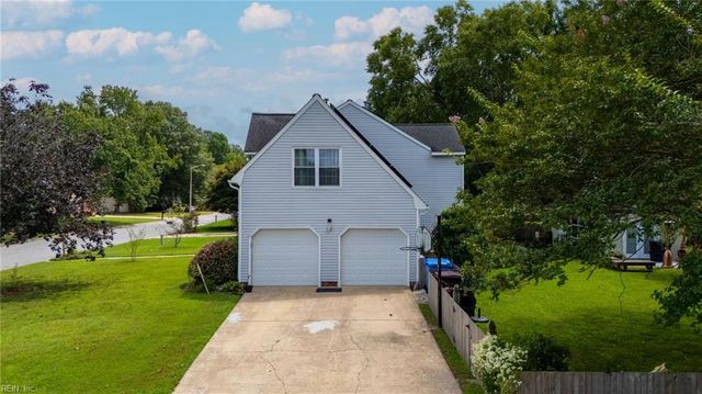 841 Woodstream WAY, Chesapeake, VA 23322