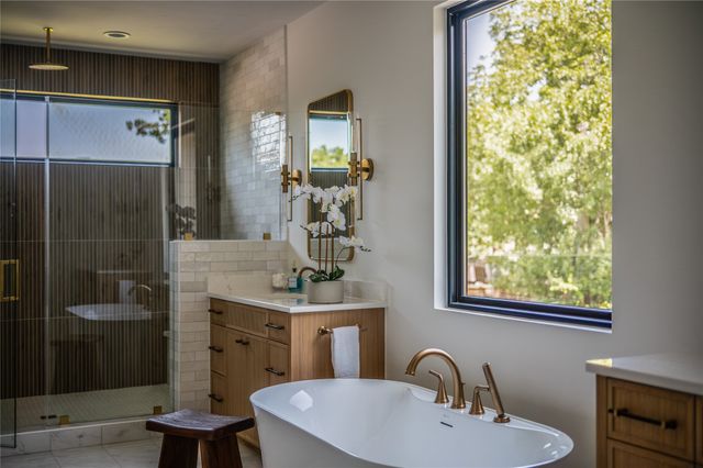 8930 Liptonshire Drive, Dallas, TX 75238