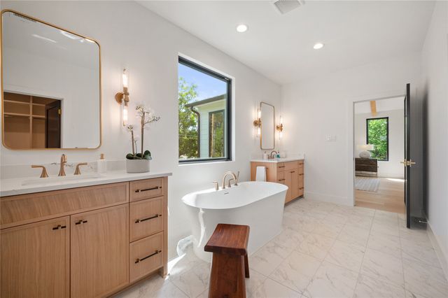 8930 Liptonshire Drive, Dallas, TX 75238