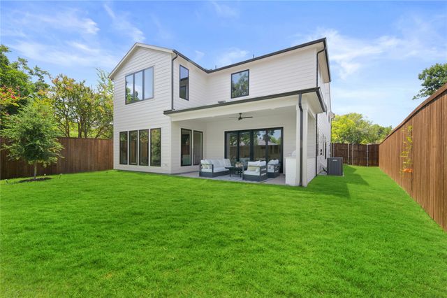 8930 Liptonshire Drive, Dallas, TX 75238