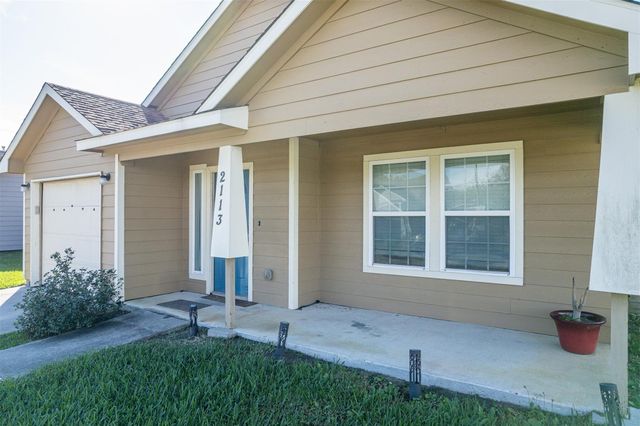 2113 W Gulf Street, Baytown, TX 77520