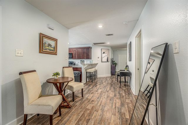 2113 W Gulf Street, Baytown, TX 77520