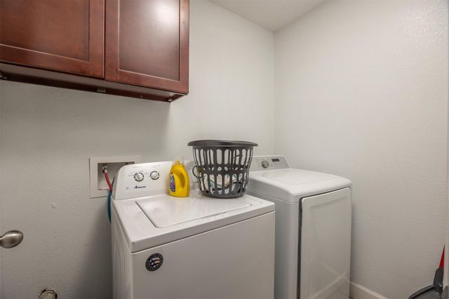 2113 W Gulf Street, Baytown, TX 77520