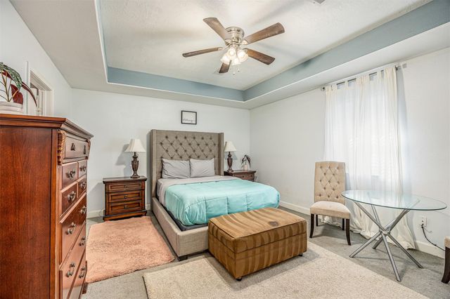 2113 W Gulf Street, Baytown, TX 77520