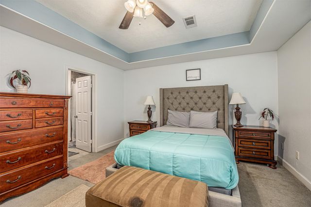 2113 W Gulf Street, Baytown, TX 77520