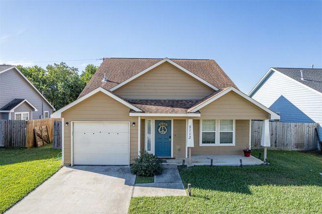 2113 W Gulf Street, Baytown, TX 77520