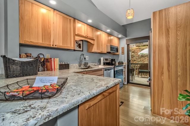 103 Cimarron Drive, Asheville, NC 28803